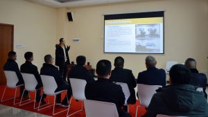 南昌公共交通运输集团相关部门领导莅临江西佳铭特...